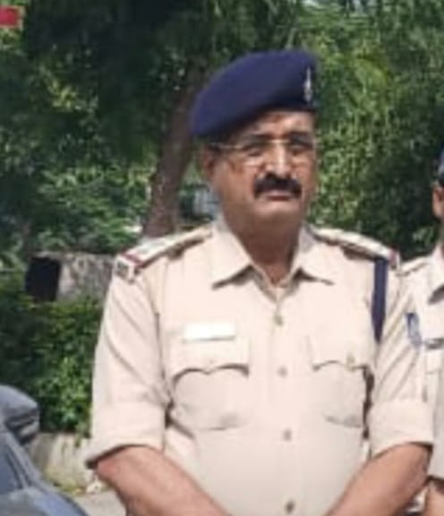 11 माह से गुमे बालक एवं 01 माह से गुम बालिका को दस्तयाब कर किया गया परिजनो को सुपुर्द