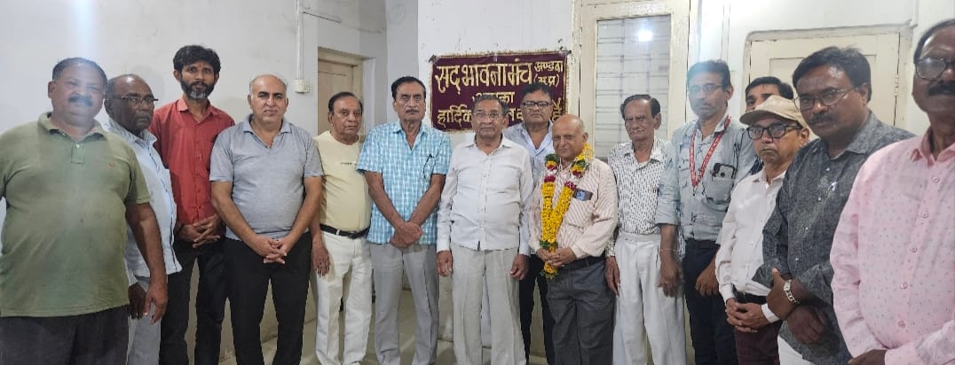 सद्भावना मंच व्दारा राष्ट्रीय डॉक्टर्स डे पर किया गया डॉ विरेंद्र लाड को सम्मानित