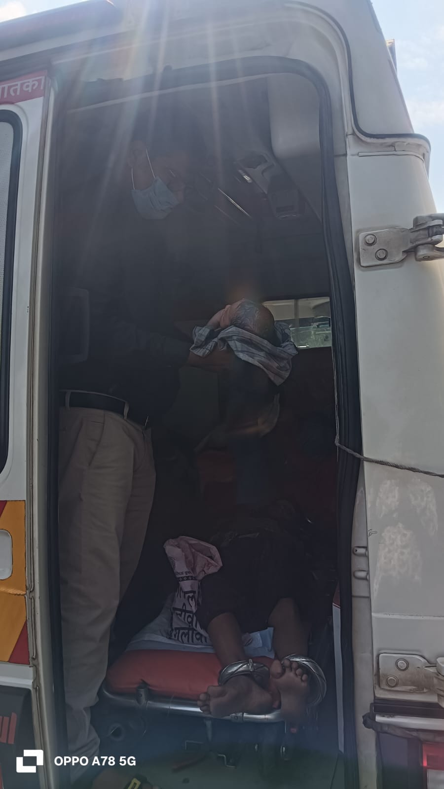 108 एंबुलेंस में महिला की व्यवस्थित प्रसव कराया