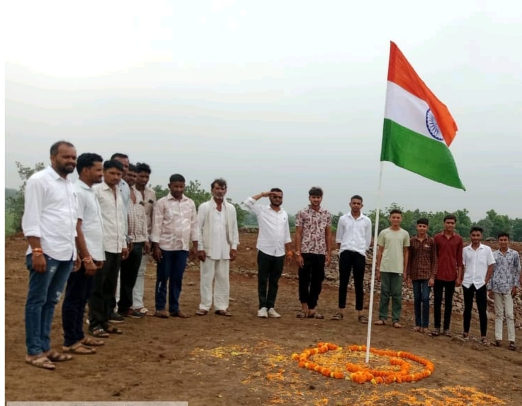 बगवां का अमृत सरोवर बना रोजगार और आजीविका का पर्याय