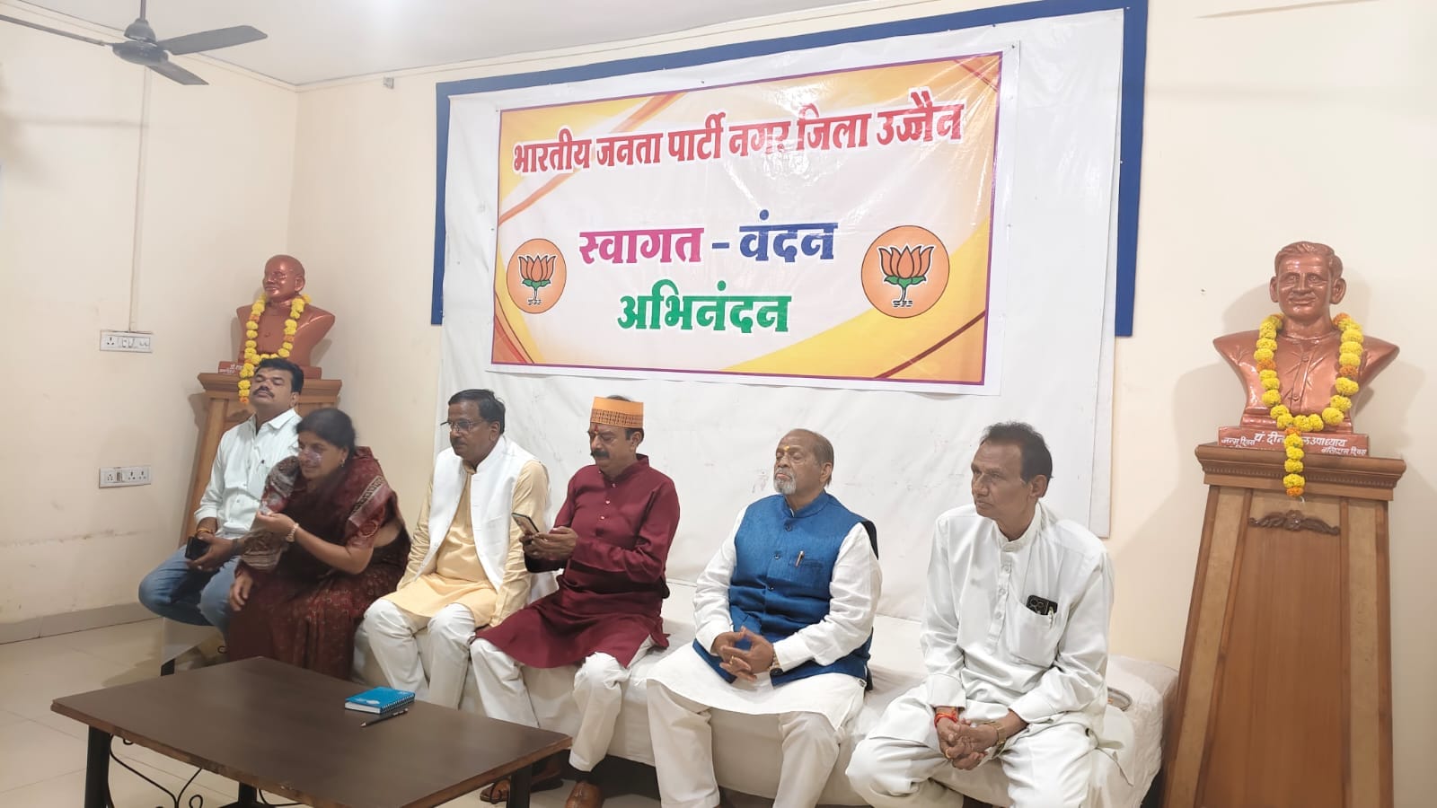 भाजपा नगर द्वारा मतदाता सूची विशेष गहन पुनरीक्षण (एसआईआर) संबंधी कार्यशाला संपन्न, लोकतंत्र को अधिक मजबूत और सशक्त बनाना हम सभी कार्यकर्ताओं का कर्त्तव्य – संजय अग्रवाल