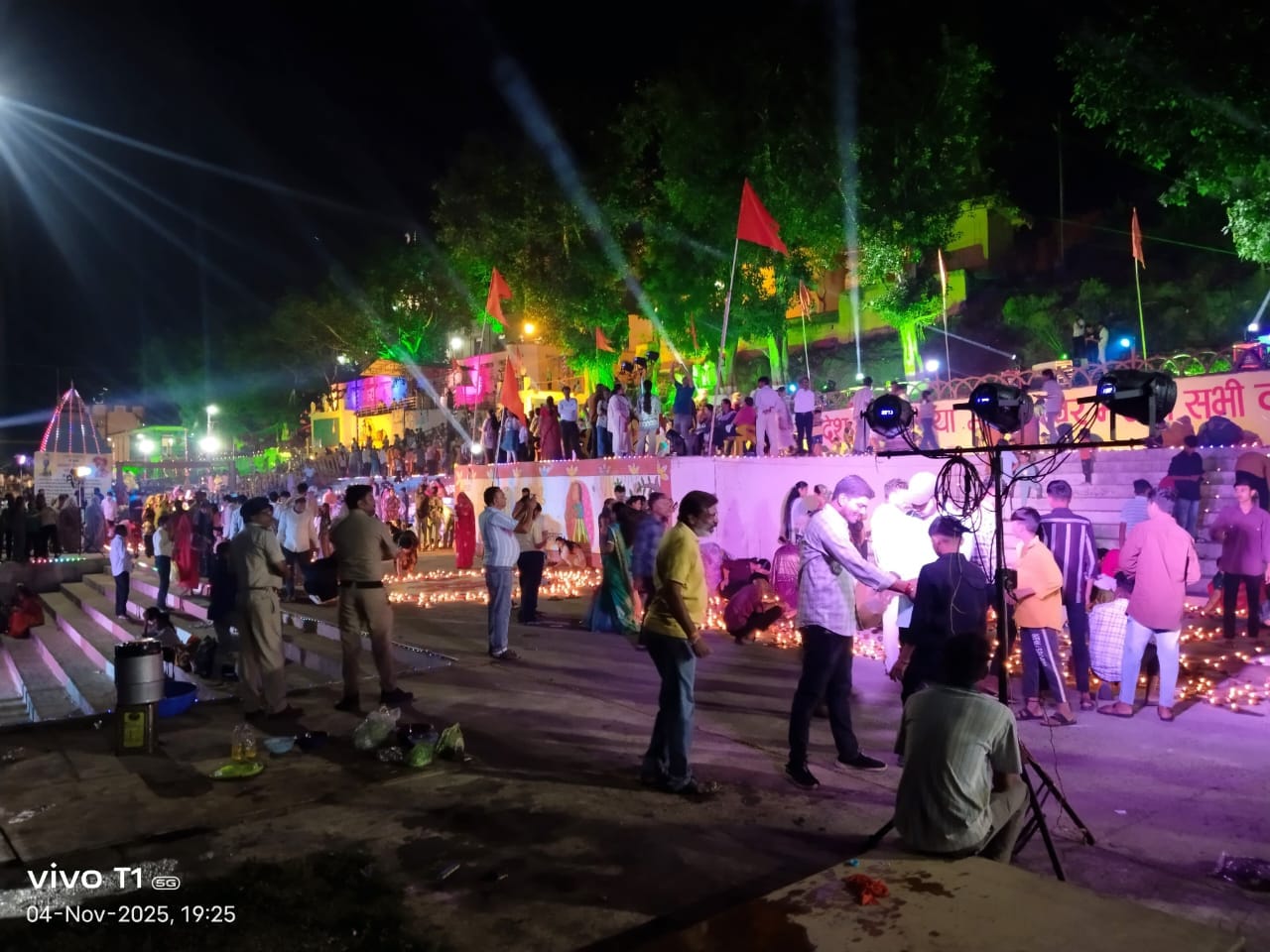 वैकुंठ चतुर्दशी पर नर्मदा के राम घाट पर दिव्य ‘दीप पर्व महोत्सव’ आस्था, इतिहास और राष्ट्रीय संकल्प का दिखा अद्भुत संगम