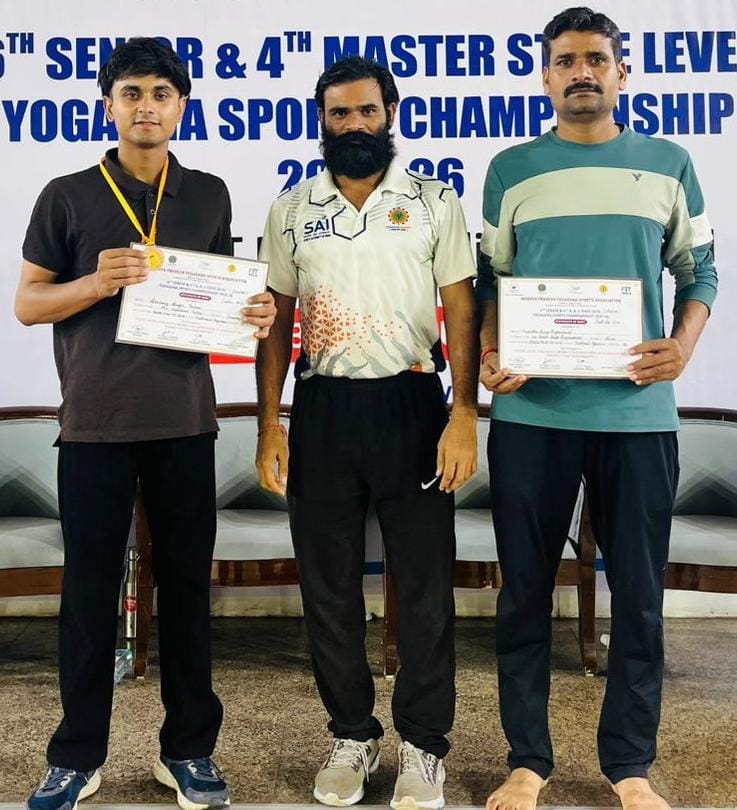 राज्य स्तरीय एवं राष्ट्रीय योगासन प्रतियोगिता में गुना क्षेत्र के दो युवाओं का चयन