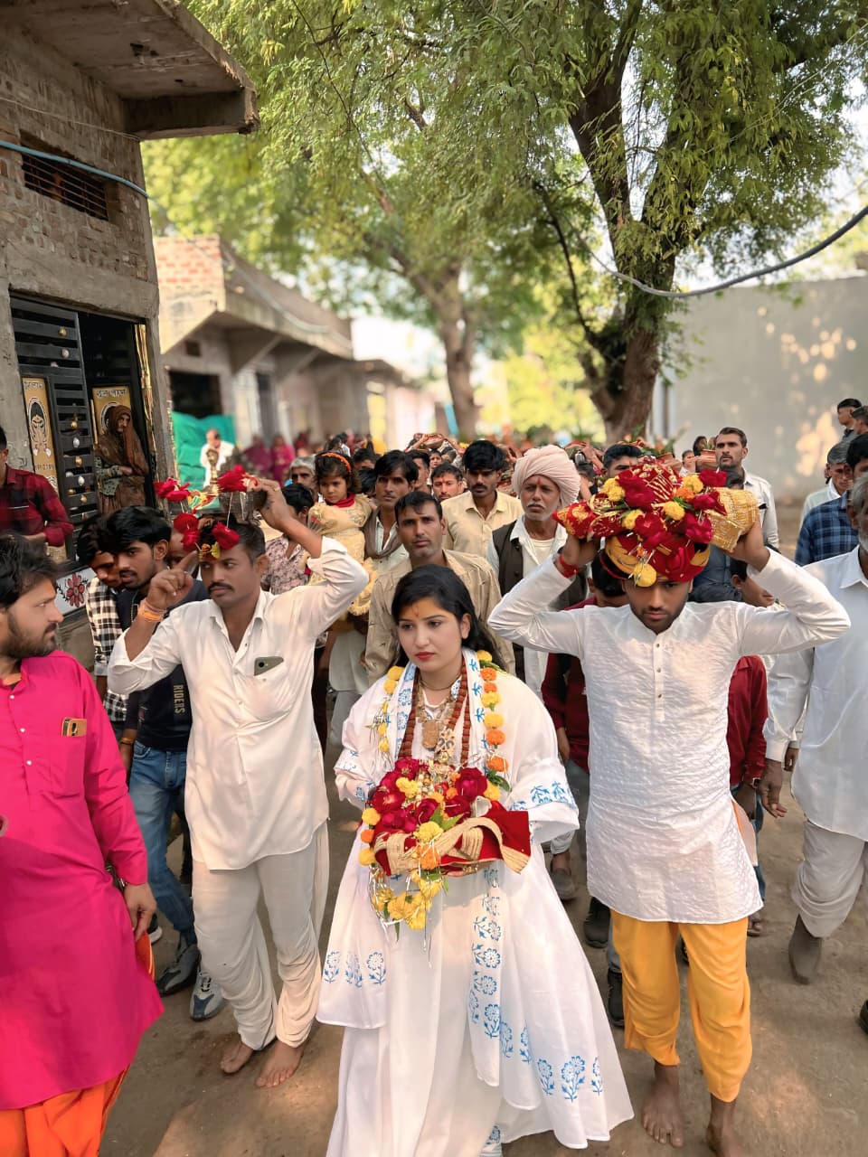ग्राम नाहरखेड़ा में प्रारंभ हुई सात दिवसीय भागवत कथा ,भागवत कथा का श्रवण ही आत्मा को शाश्वत सुख प्रदान करता है ,कथावाचक अनमोलश्रीजी