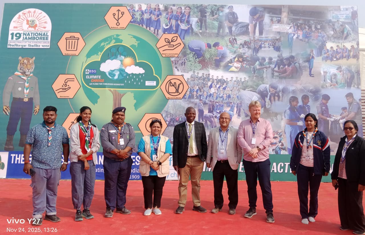 मिशन लाइफ की थीम के साथ जंबूरी में सम्मानित स्काउट मास्टर भेरूलाल ओसारा